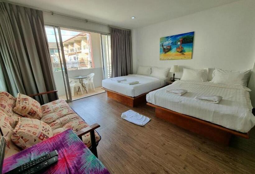 디럭스 패밀리 룸, Jinta Andaman