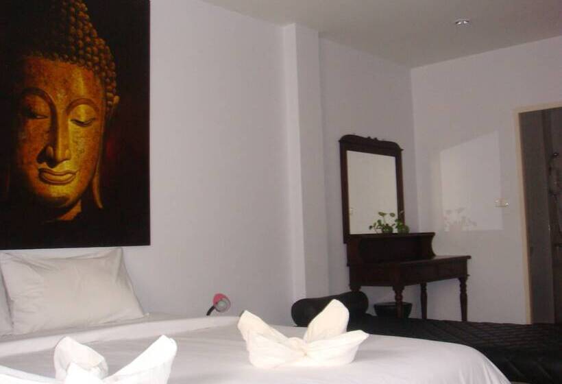 디럭스 룸, Jinta Andaman