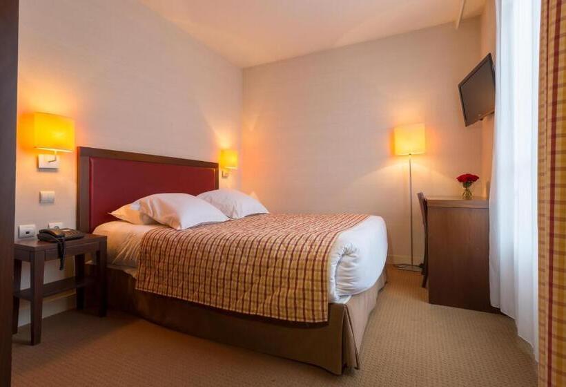 标准三人间, Le Home