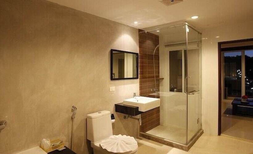 Superior Kamer, Nize