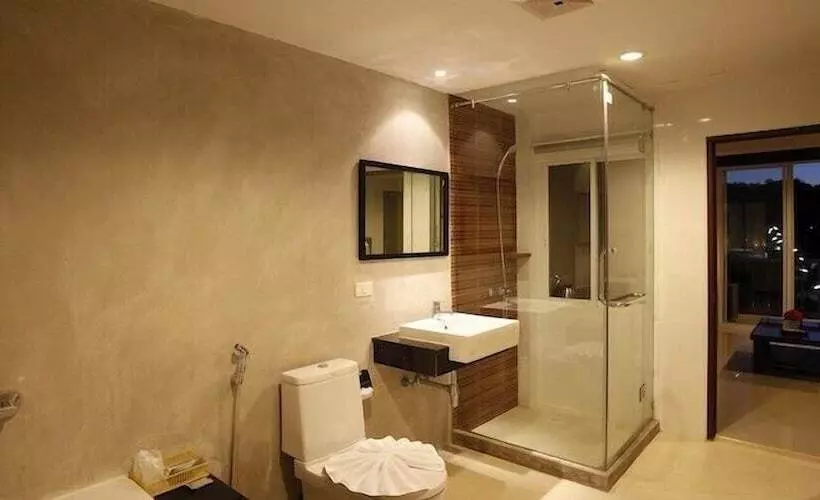 Suite, Nize