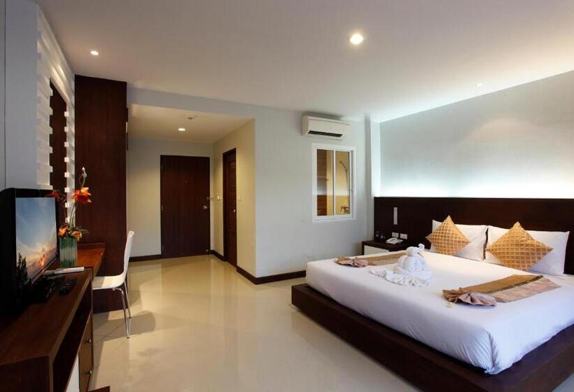 Superior Kamer, Nize