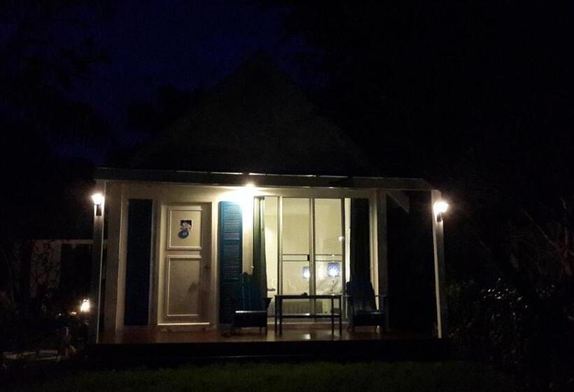 بنجلو قياسى, Pp Blue Sky Resort Sha Plus