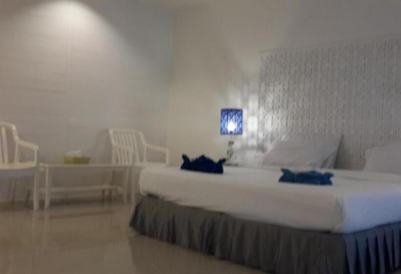 بنجلو قياسى, Pp Blue Sky Resort Sha Plus