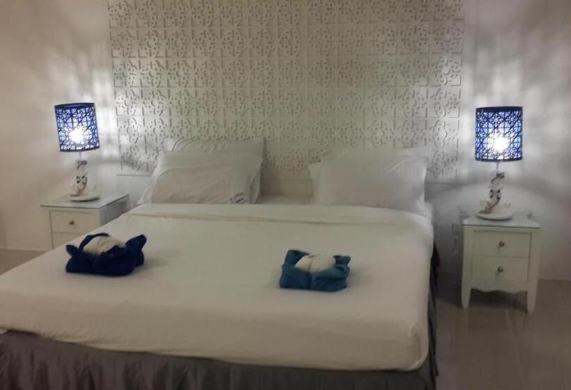 بنجلو ديلوكس, Pp Blue Sky Resort Sha Plus