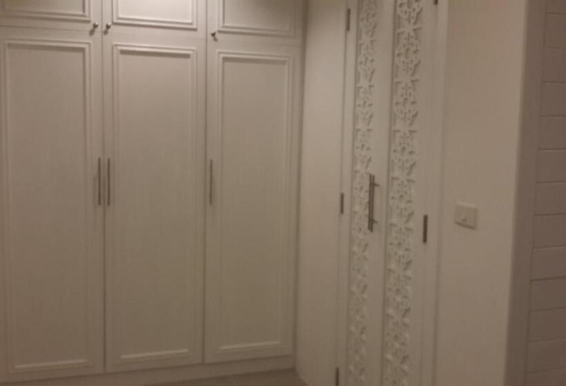 بنجلو ديلوكس, Pp Blue Sky Resort Sha Plus