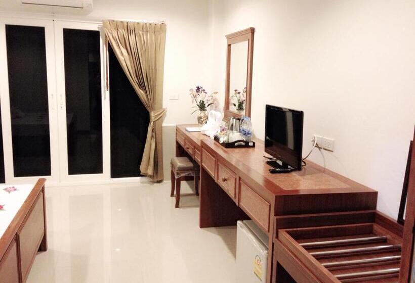 آپارتمان 1 خوابه با بالکن, Siray House