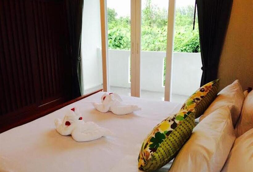 آپارتمان سوپریور 1 خوابه, Siray House