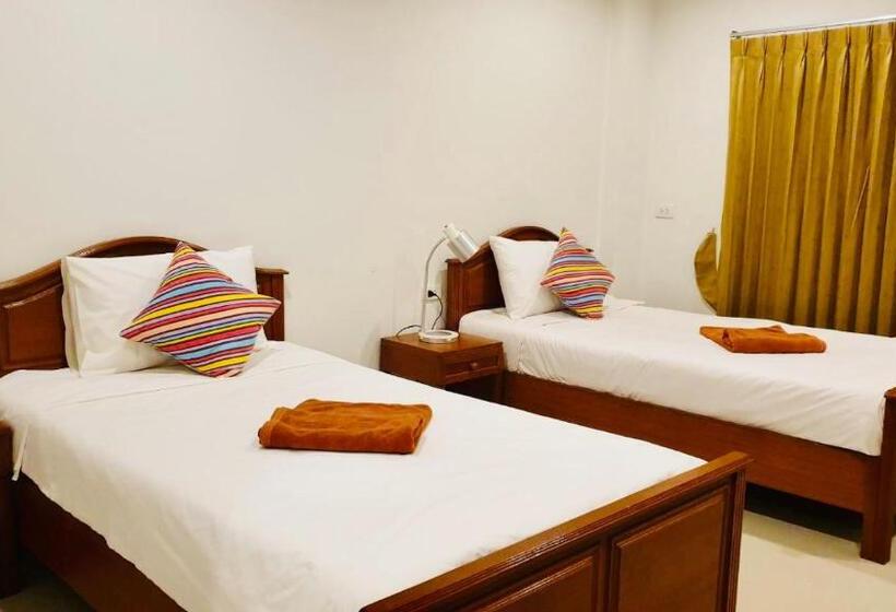 آپارتمان 1 خوابه با بالکن, Siray House