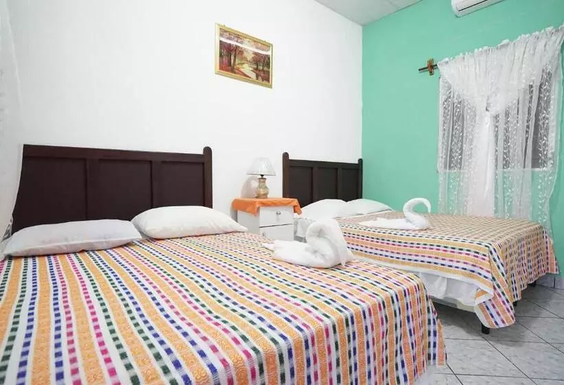 اتاق استاندارد با 2 تخت دوبل, Y Restaurante Las Gardenias