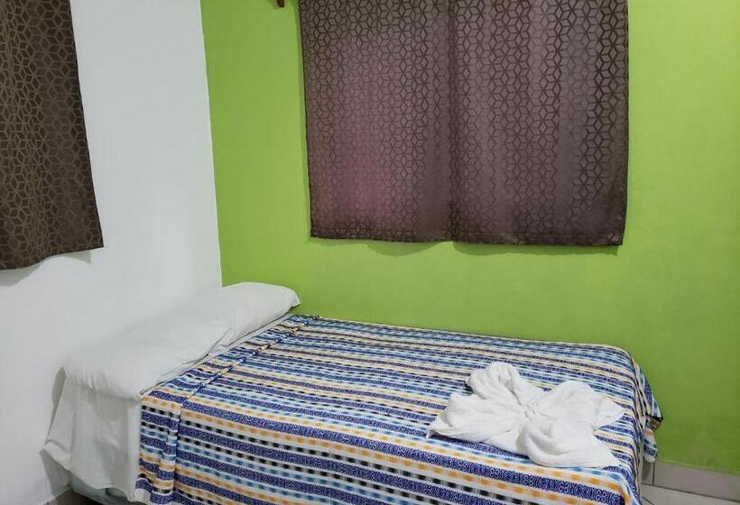 اتاق استاندارد با 2 تخت دوبل, Y Restaurante Las Gardenias