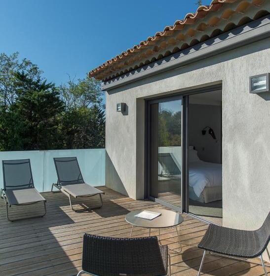 带露台的套间, Domaine Rampale