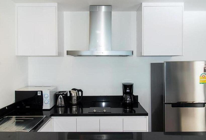 דירת דלוקס 2 חדרי שינה, Tropical Sea View Residence