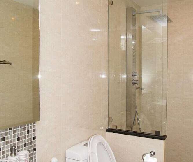 דירת אקזקיוטיב 2 חדרים, Tropical Sea View Residence