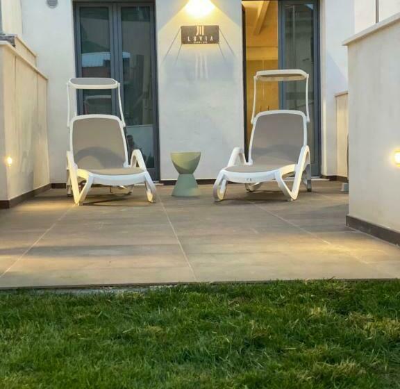 غرفة قياسية سرير كينج لذوى الإحتياجات الخاصة, Luvias Spa