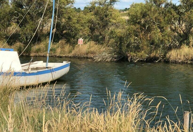 Дом 1 Спальня, L Atypique