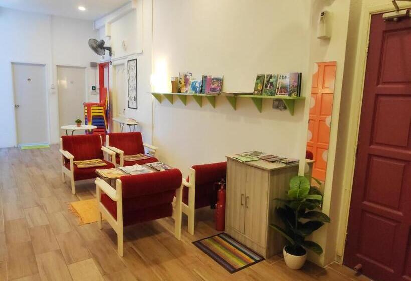 اتاق لوکس, Ez Lodgings