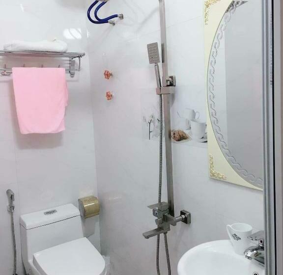 اتاق سوپریور چهار تخته, Luxury Hotel T&l