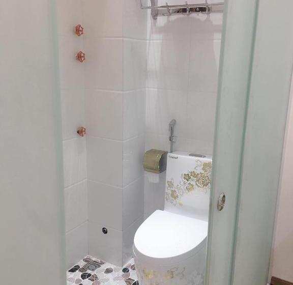 اتاق استاندارد با تخت بزرگ, Luxury Hotel T&l