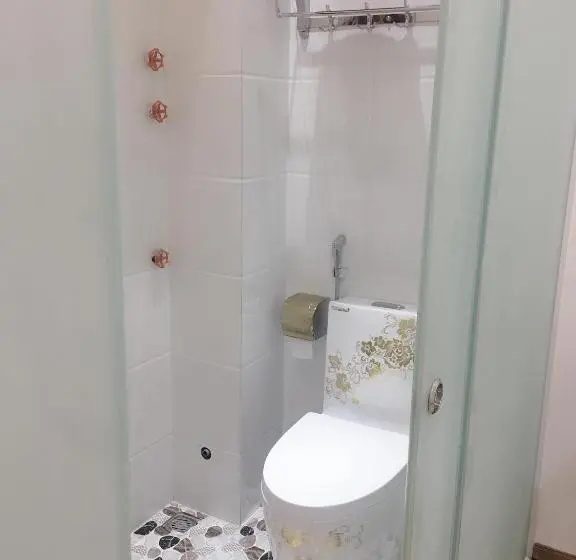 اتاق استاندارد با تخت بزرگ, Luxury Hotel T&l
