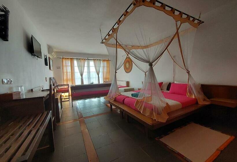 سوییت خانوادگی, Island Continent