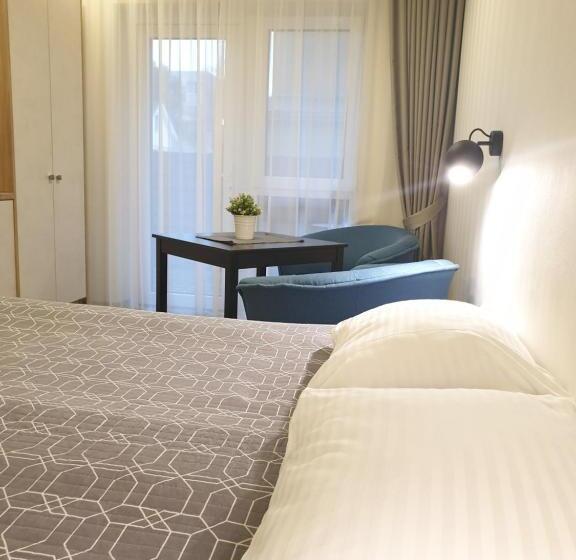 اتاق استاندارد با تراس, Amber Drop Apartments