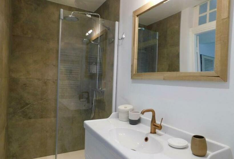 Люкс Deluxe Кровать Кинг, L Orée Du Mans