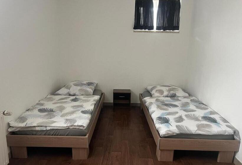 Номер Стандарт Совместная Ванная, Messe Zimmer Hannover Pattensen