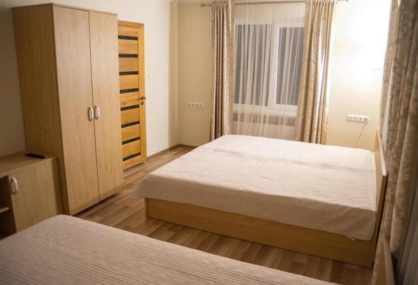 اتاق استاندارد, Robeda