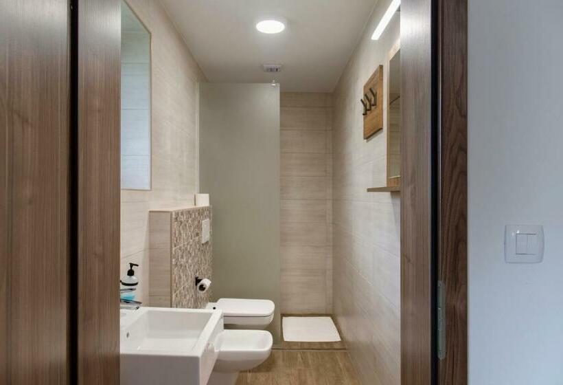 اتاق استاندارد با چشم‌انداز کوهستان, Vila Marin