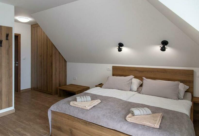 اتاق استاندارد با چشم‌انداز کوهستان, Vila Marin