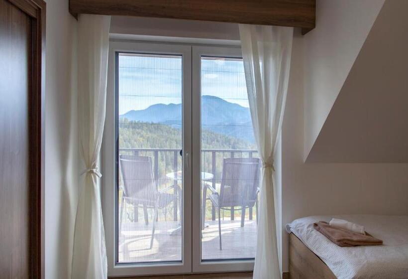 اتاق استاندارد سه نفره, Vila Marin