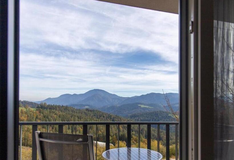 اتاق استاندارد سه نفره, Vila Marin