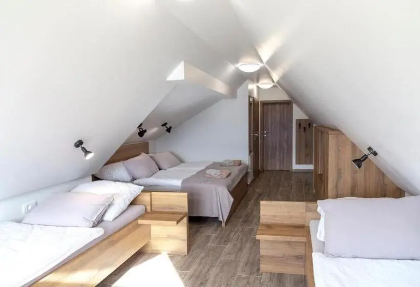 اتاق استاندارد چهار تخته, Vila Marin