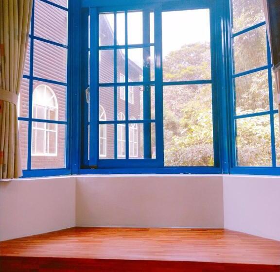 اتاق استاندارد, Star Coffee & Homestay