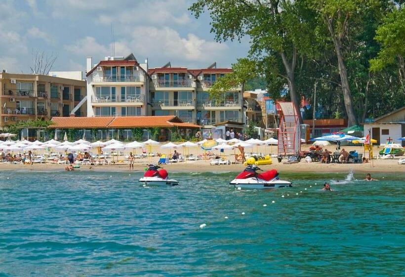 Triple Room Sea View, свети никола каваците