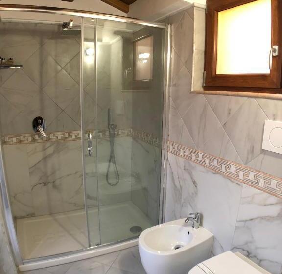 סוויטת ג'וניור עם בריכה, Resort Fonte Vulci