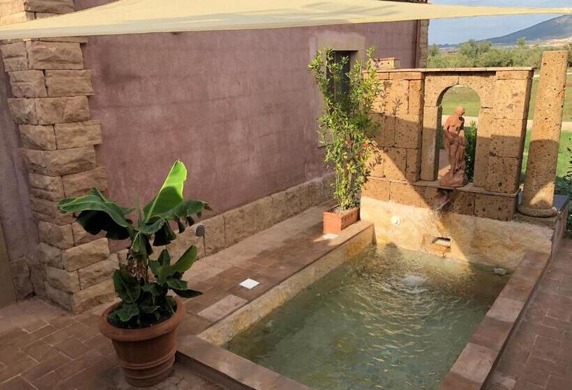 סוויטת ג'וניור עם בריכה, Resort Fonte Vulci