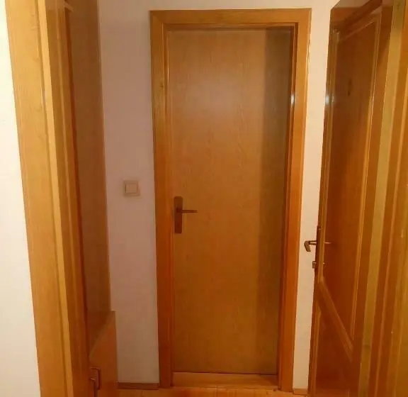 اتاق استاندارد چهار تخته, Guesthouse Nevenko