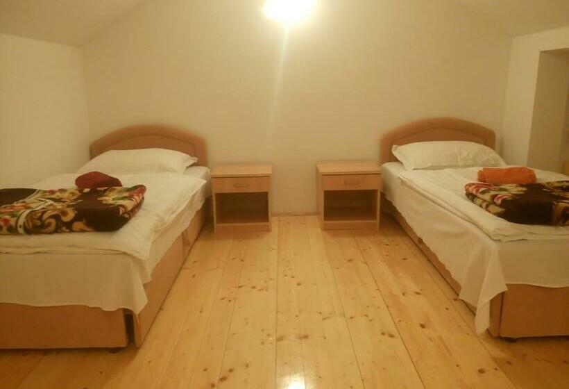 اتاق استاندارد چهار تخته, Guesthouse Nevenko