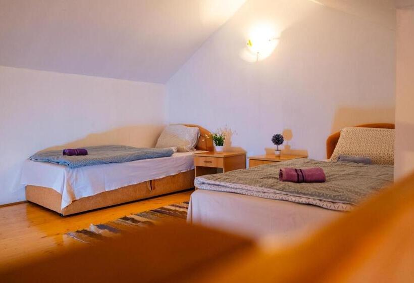 اتاق استاندارد چهار تخته, Guesthouse Nevenko