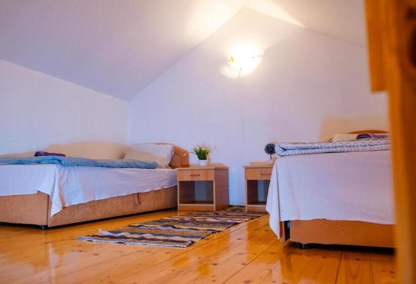 اتاق استاندارد چهار تخته, Guesthouse Nevenko