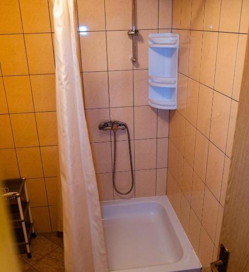 اتاق استاندارد سه نفره, Guesthouse Nevenko