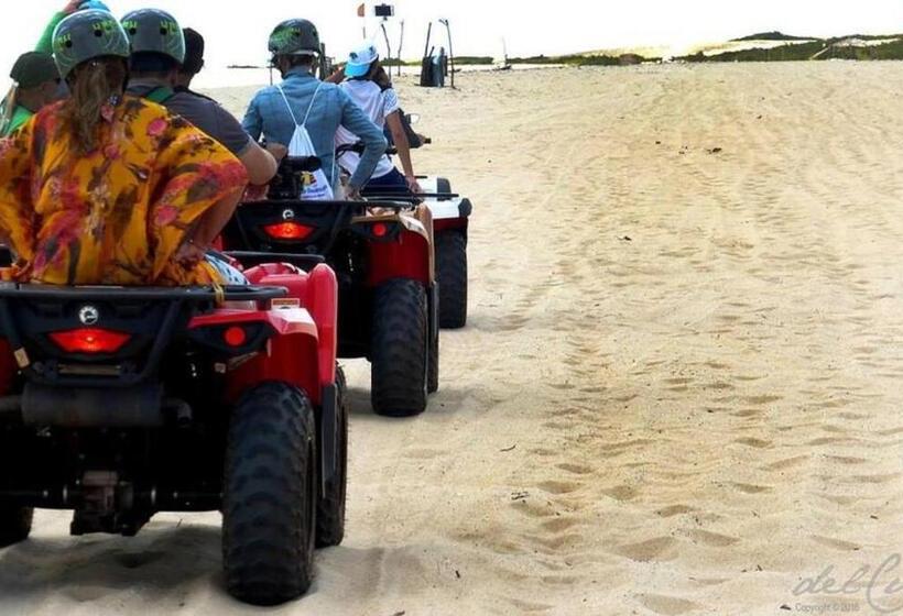 בית, 4 חדרי שינה, Mencey Loco Beach House