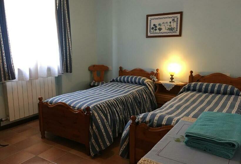 غرفة قياسية, Ai Sette Noci