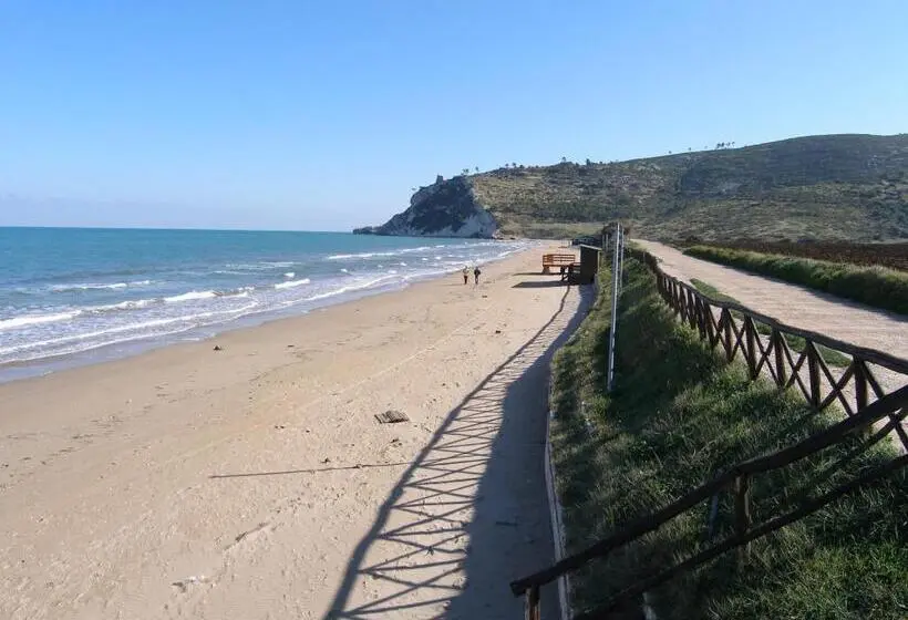 اتاق دوبلکس, Garganomareborghi Ospitalità Diffusa