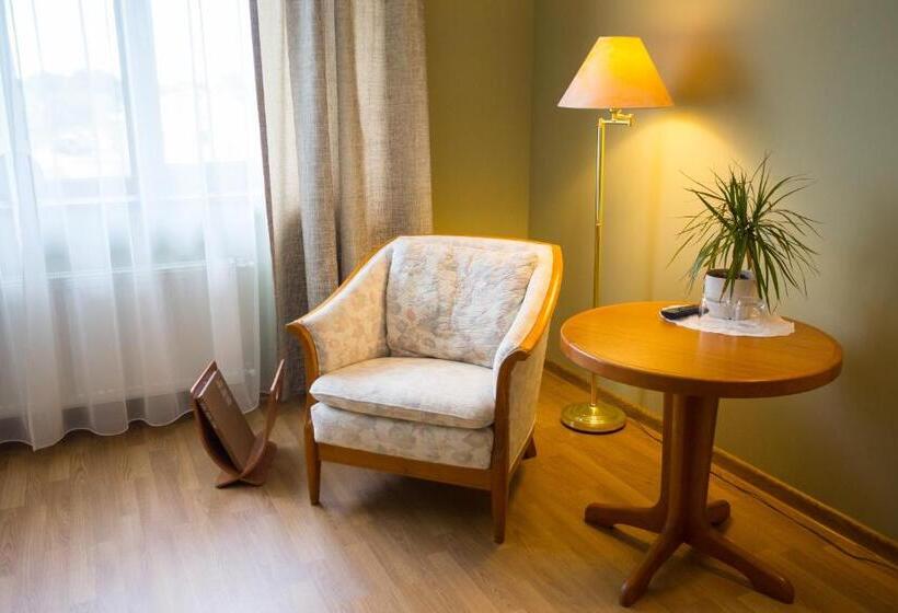 스탠다드 룸, Irbēni