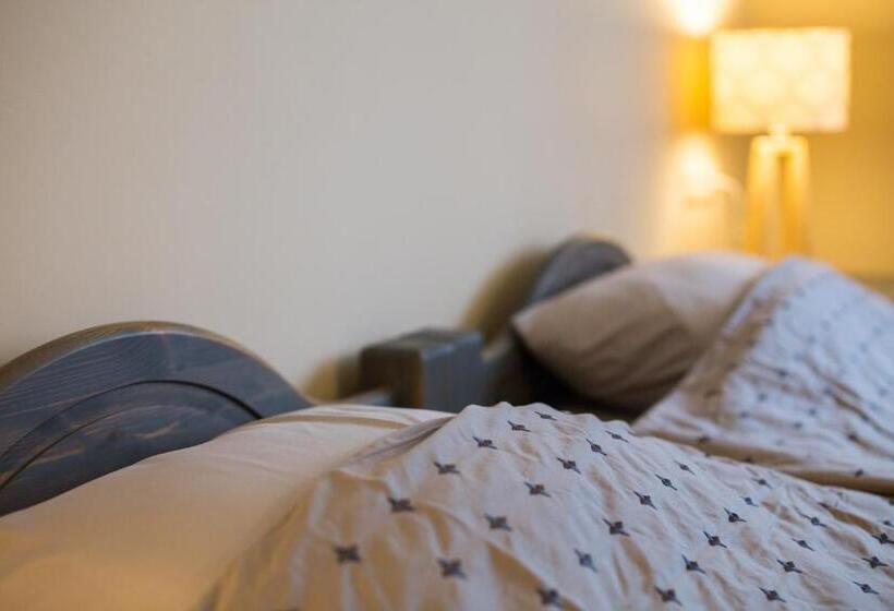 스탠다드 룸, Irbēni