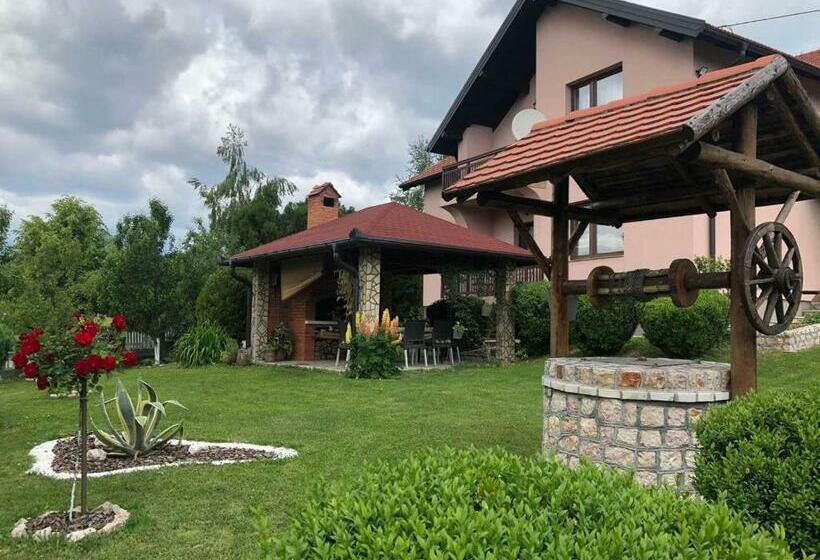 آپارتمان 1 خوابه با بالکن, Apartments Dedic
