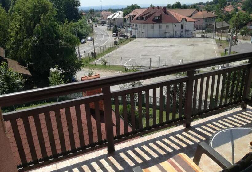 آپارتمان 1 خوابه با بالکن, Apartments Dedic